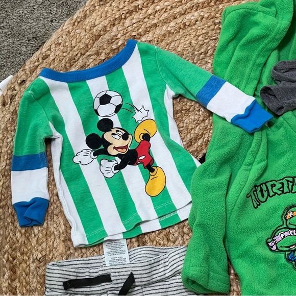 Bundle of Disney Mickey Mouse Batman baby boy clothing ninja turtle sold - Picture 4 of 9